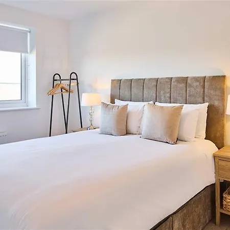 Host & - Abbey View House Tatil Evi