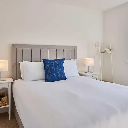 Holiday home Host & - Abbey View House *