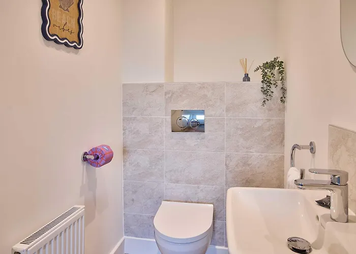 Host & - Abbey View House Whitby